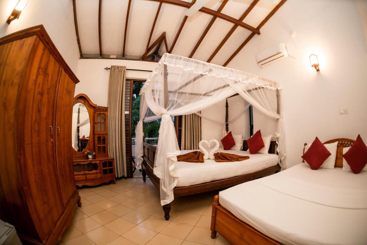 Deluxe King Room,1338657227:JPEG